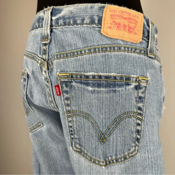 Vintage Levis 513 Floral Patchwork Bootcut Jeans Size 7M Distressed Denim Boho - Picture 10 of 15